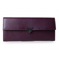 Cartera plegable Prada de piel de becerro Saffiano en color morado