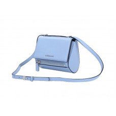 Bolso mini Pandora Box de Givenchy azul claro