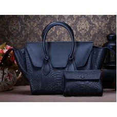 Bolso Celine Tie Nano con asa superior de piel de pitón azul