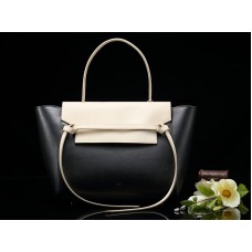 Mini bolso de cinturón Celine de piel de becerro lisa negra con detalles en beige