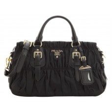 Bolso Prada Tessuto Gaufre de nailon con asa superior, color negro