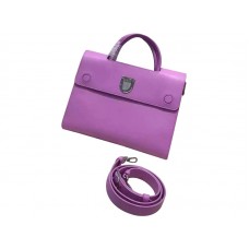 Dior Bolso Diorever Noisette Prestige Piel de becerro Púrpura