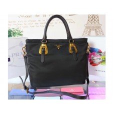 Bolso Prada Tessuto de nailon y piel de becerro suave, color negro