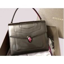 Bvlgari Flap Cover Serpenti Forever 25cm Piel de becerro metalizada Gris oscuro