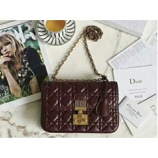 Bolso Dior Dioraddict de piel de cordero burdeos d58181