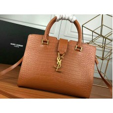 Saint Laurent Cabas Ysl Pequeño en Piel Lisa Marrón
