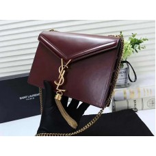 Bolso Cassandra Monogram Clasp de Saint Laurent en piel de becerro burdeos