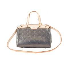 Louis Vuitton Monogram Vernis Brea PM Plata