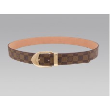 Cinturón Louis Vuitton Damier con hebilla dorada