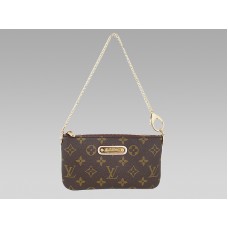 Louis Vuitton Monograma Milla Pochette Mm