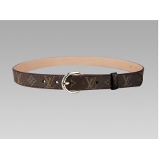 Cinturón clásico con monograma de Louis Vuitton y hebilla dorada