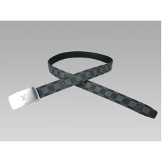 Cinturón Louis Vuitton Cut Long Damier Graphite con hebilla plateada
