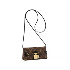 Cartera con cadena triangular de lona Monogram de Louis Vuitton