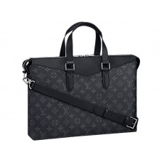 Maletín explorador de lona Monogram Eclipse de Louis Vuitton
