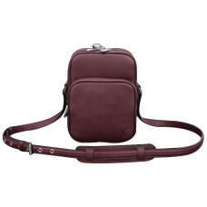 Louis Vuitton Taurillon Cuero Amazone 22 Burdeos