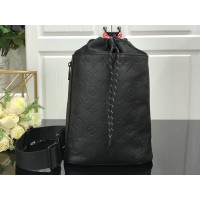 Bolso bandolera Louis Vuitton Monogram Shadow Chalk negro m90472
