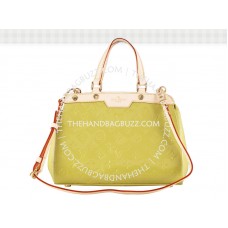 Louis Vuitton Monogram Vernis Brea PM Mostaza